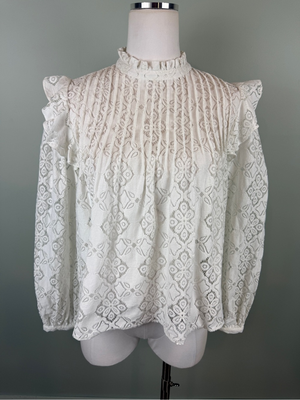 Women's Cotton Club White Lace Pintuck Ruffle Neck Blouse sheer Medium Edwardian